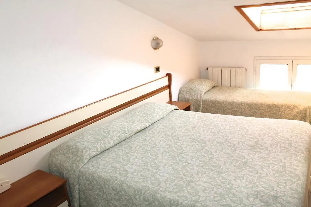 Hotel I 4 Assi Viareggio